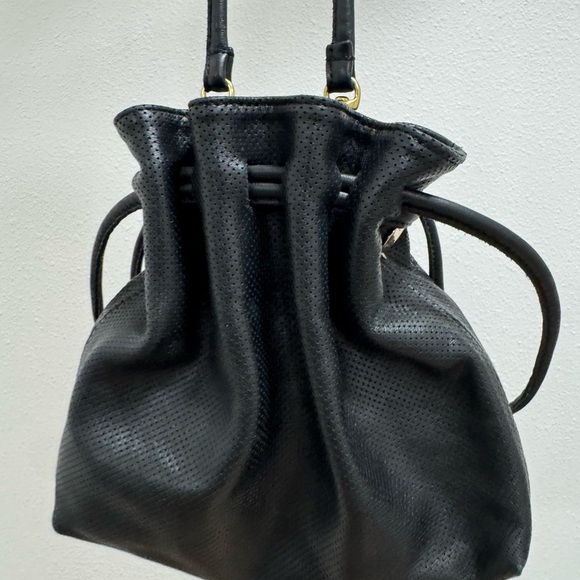 Clare v drawstring tote - Picture 5 of 10